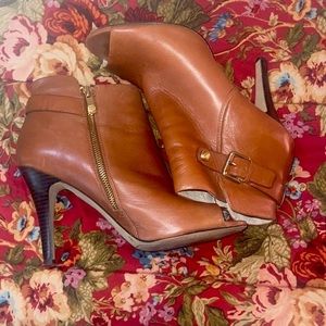 Open Toed Bootie Heels 🍂🤎👜